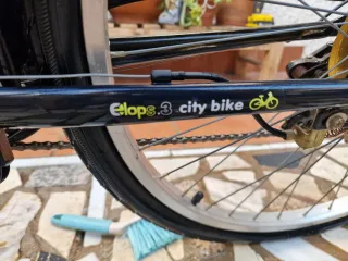 Bicicleta Paseo Negra Btwin