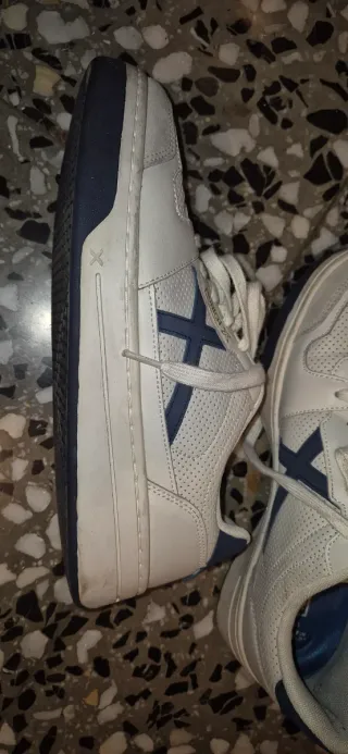 Zapatillas Munich Blancas y Azules