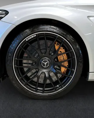 Mercedes-Benz c63s amg 2019