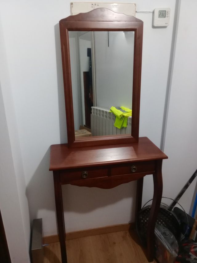 Mueble recibidor madera con espejo