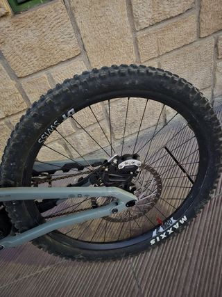 Commencal Supreme V5