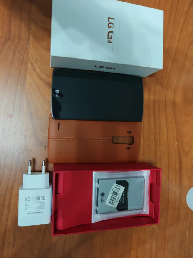 LG G4 Smartphone Grigio/Marrone