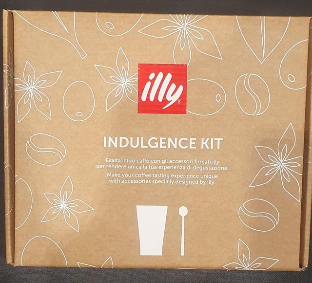 Illy Bicchieri, Cucchiaini e Ricettario