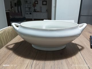 Zuppiera antica S. C. Ginori in porcellana