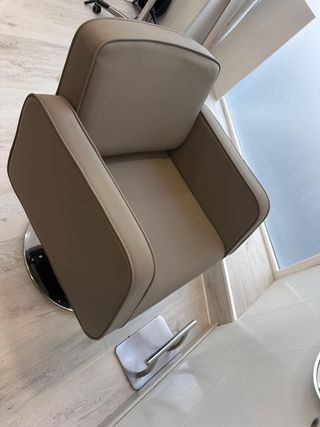 Sillón y lavacabezas peluquería, muebles, climazón