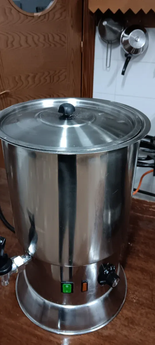 Calentador de leche hostelería