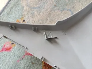 Pasta lateral derecha Sym Jet 14 blanca.