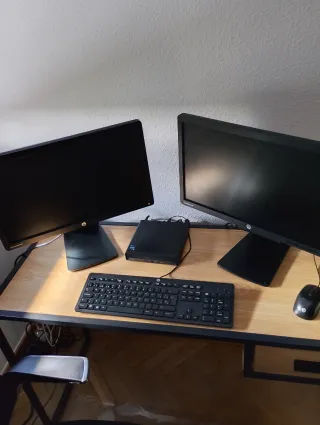 Mesa de oficina como nueva
