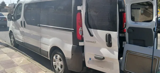 Furgoneta Renault Passenger Trafic