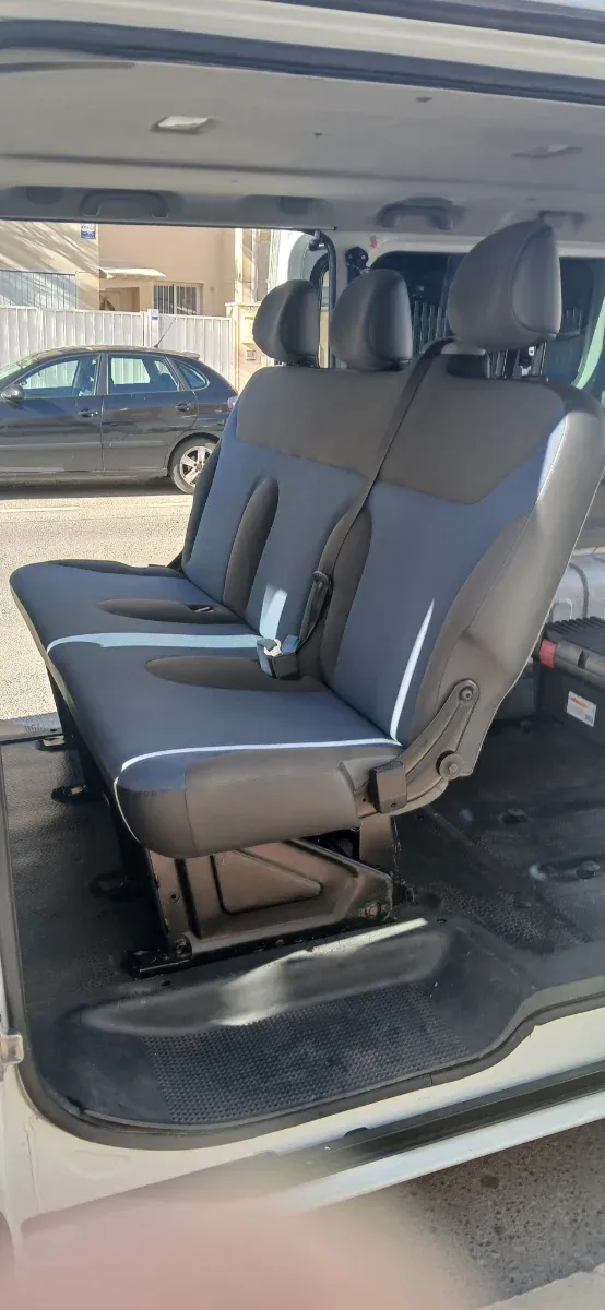 Furgoneta Renault Passenger Trafic