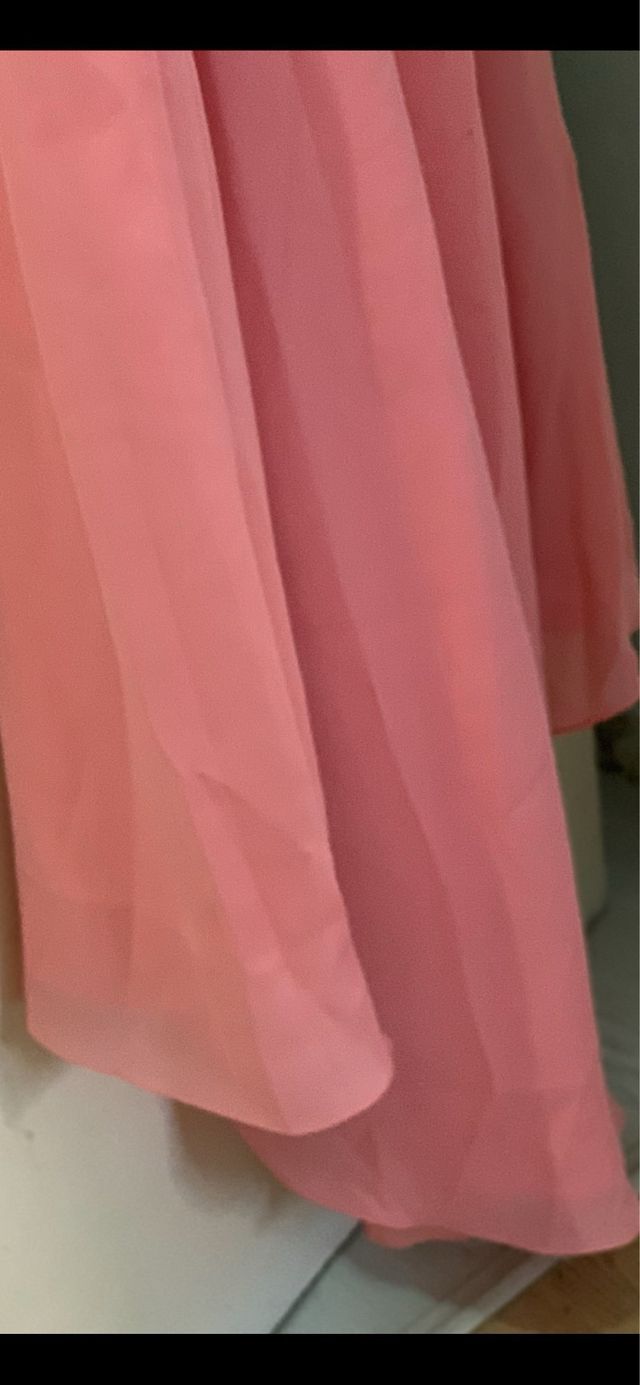 Vestido largo rosa con pedrería