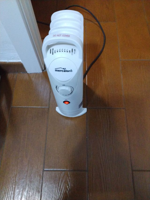 Calefactor Eléctrico Portátil Mercalor Blanco