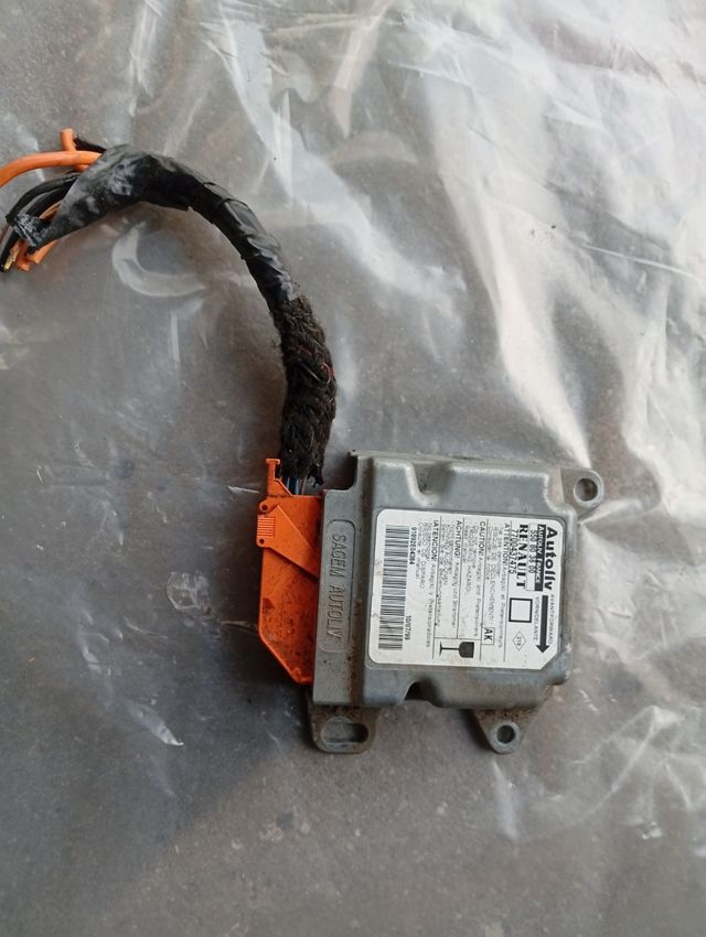 Centralita Airbag Renault Megane 1 DTI