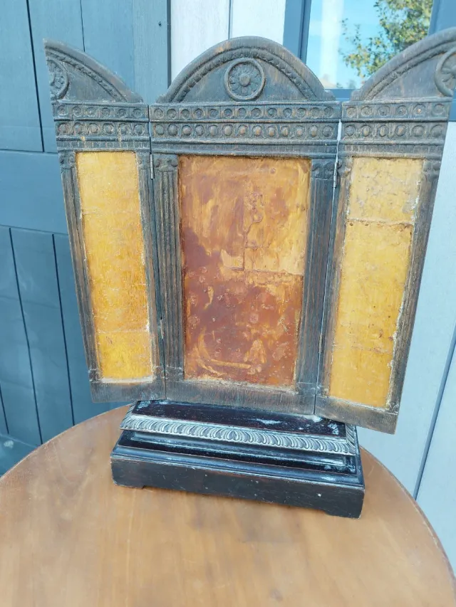 Trittico decorativo in legno