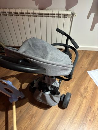 Triciclo Kinderkraft gris