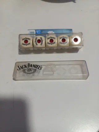 Dados Jack Daniel's