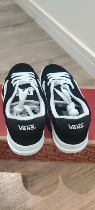 Vans Hylane Talla 38.5
