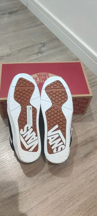 Vans Hylane Talla 38.5