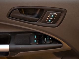 Ford Transit Connect 240 L2 120Cv 3Plazas Automati