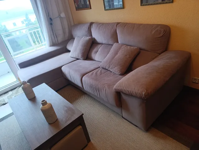 Sofá chaiselongue beige