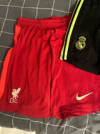 Pantalón corto Adidas fútbol negro y verde