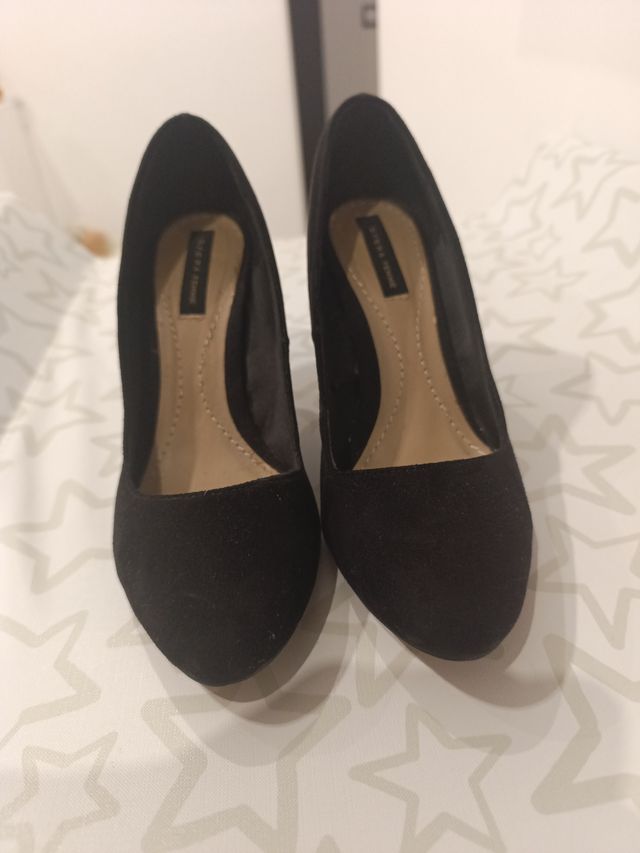 Zapatos de salón Sfera Talla 37 Negros