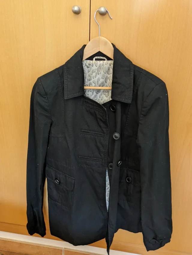 Chaqueta Benetton Negra Botones