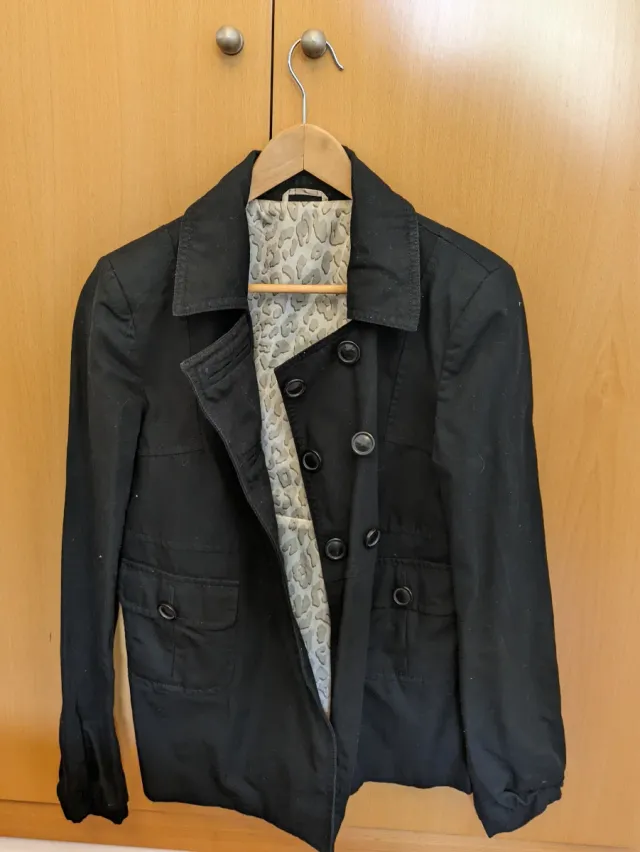 Chaqueta Benetton Negra Botones