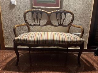 Diván madera y tela estilo isabelino