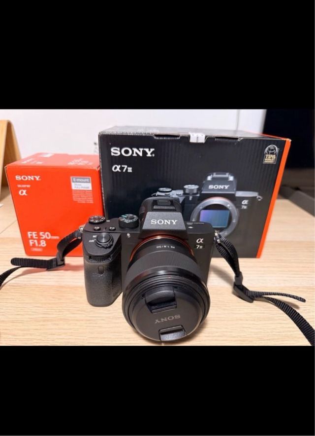 Cámara mirrorless Sony Alpha 7 III