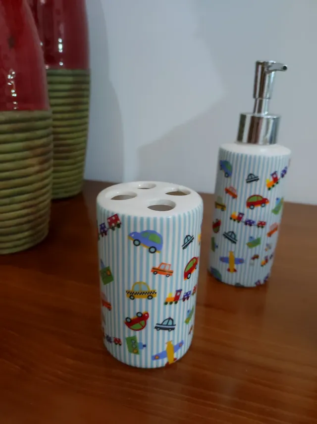 Juego de baño infantil cerámica