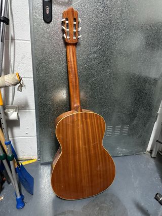Guitarra Clásica Mariano Biu Modelo 26B
