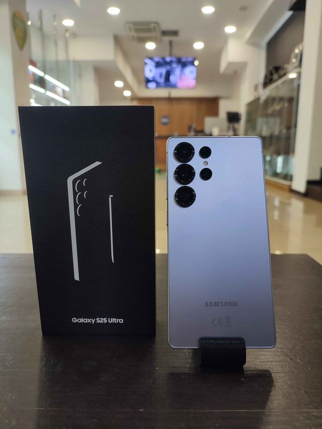 Samsung Galaxy S25 Ultra 512GB Plata