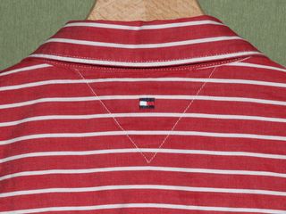 Camisa Tommy Hilfiger Talla M Rayas Rojas