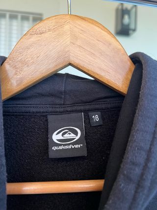 Sudadera Quiksilver Negra Estampada