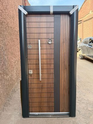 PUERTAS DE ENTRADA PERSONALIZADAS