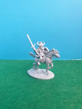 Viking Horseback Metal in stile Warhammer