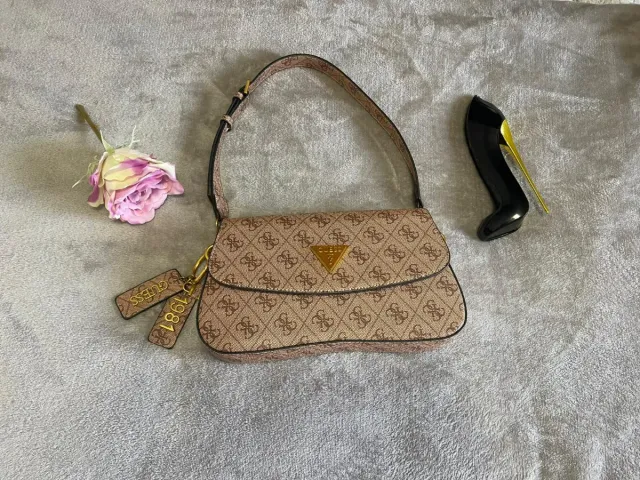 Bolso Guess Beige y Marrón