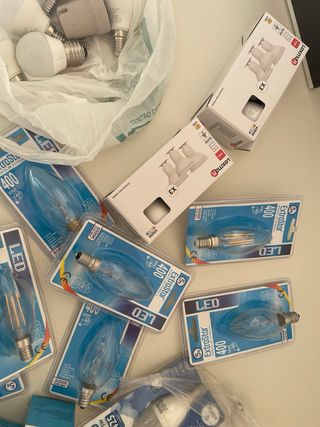 Stock Lampadine Varie