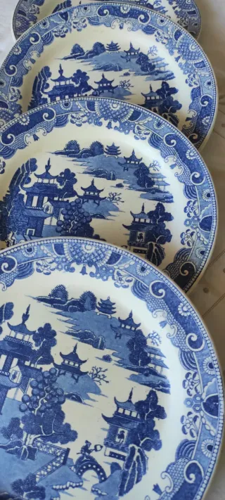 4 Piatti in Ceramica 1810