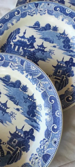 4 Piatti in Ceramica 1810