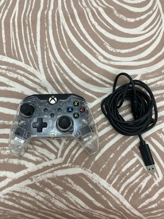 Vendo mando xbox one rgb pc