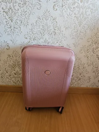 Maleta de viaje nueva 23kg 65x40x35