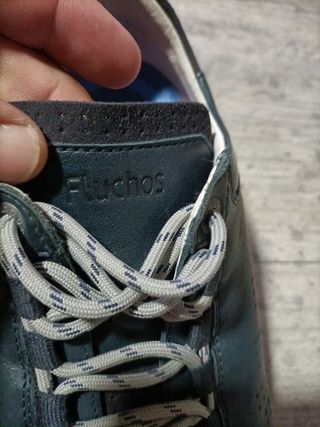 Zapatillas deportivas azul marino piel FLUCHOS