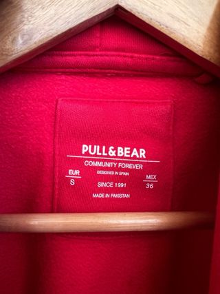 Sudadera Pull&Bear Roja Talla S