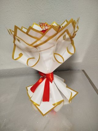 Ramo de rosas eternas