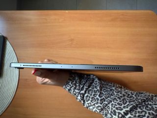 iPad Pro 11” 2018 64GB + teclado y lápiz 