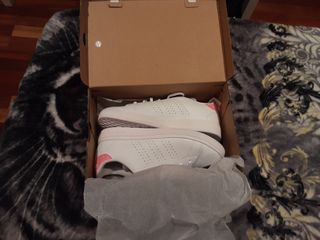 Zapatillas Adidas Blancas y Rosas  Advantage Base