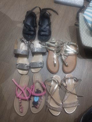 Sandalias mujer negras y doradas