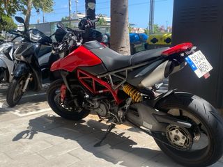 Ducati Hypermotard 950